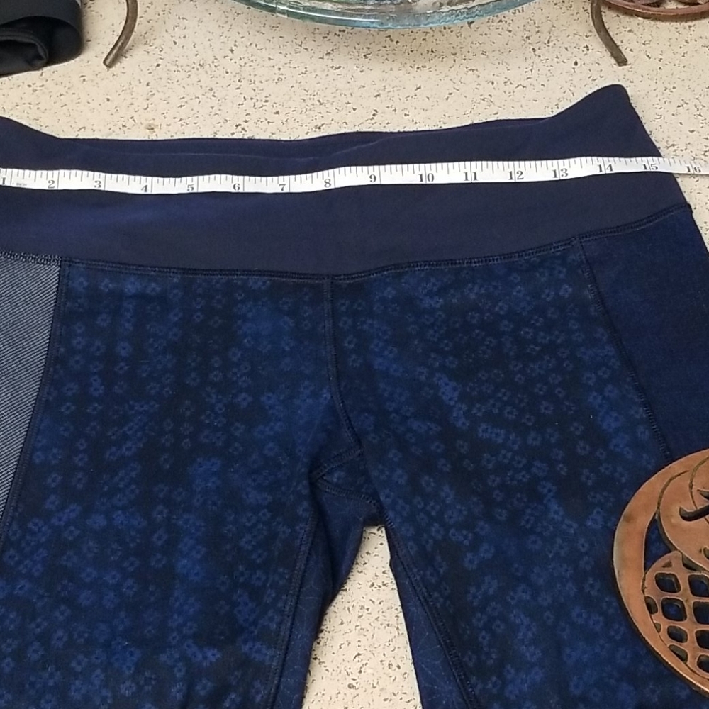 Lululemon Women's leggings Size 10 - Picture 7 of 10